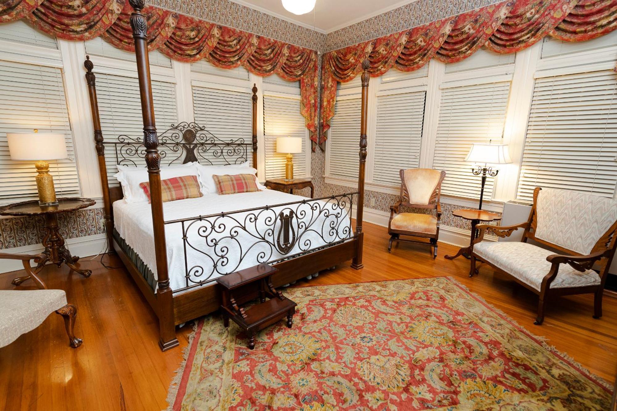 فندق Captain Henderson House أركدلفيا الغرفة الصورة