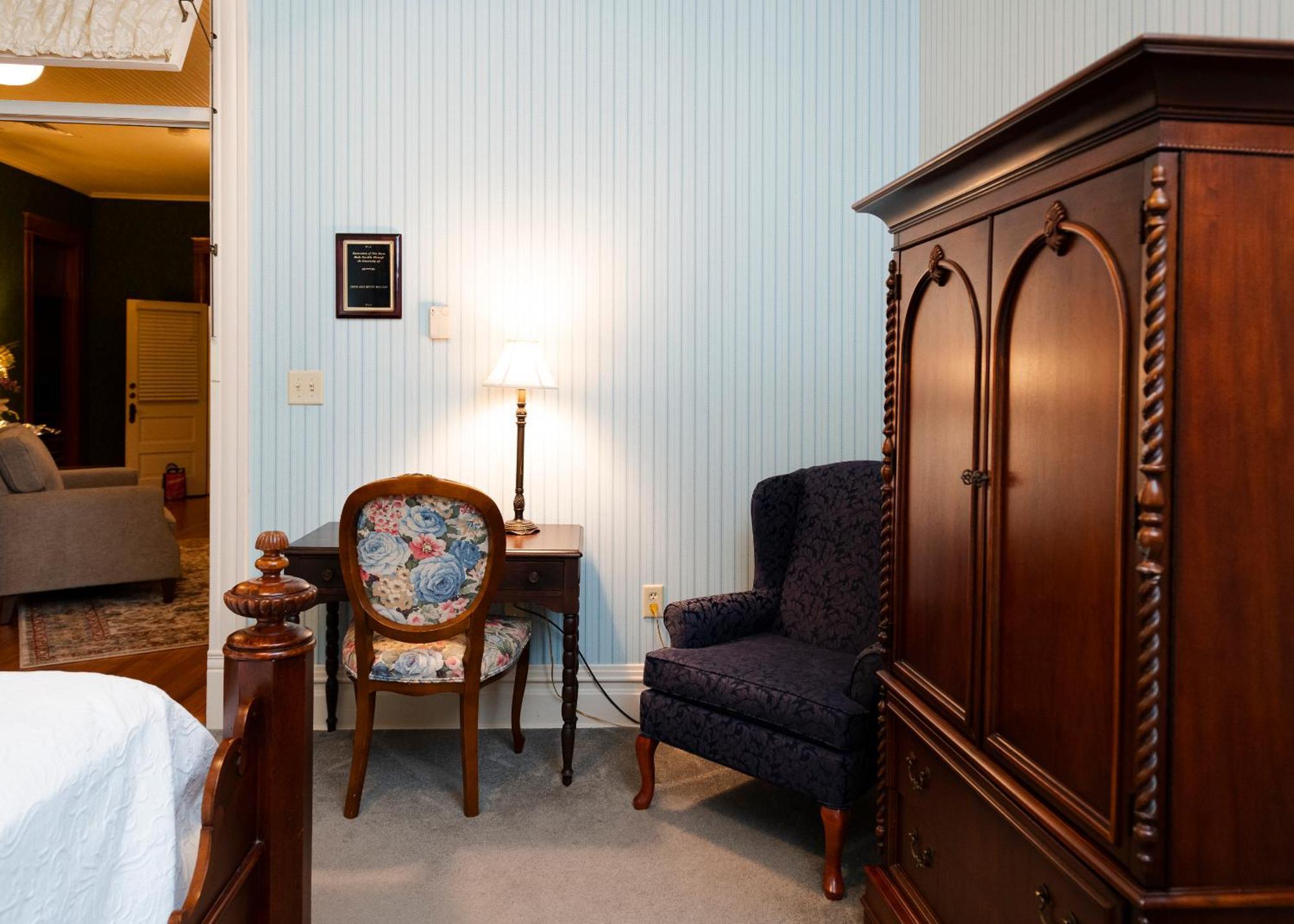 فندق Captain Henderson House أركدلفيا الغرفة الصورة