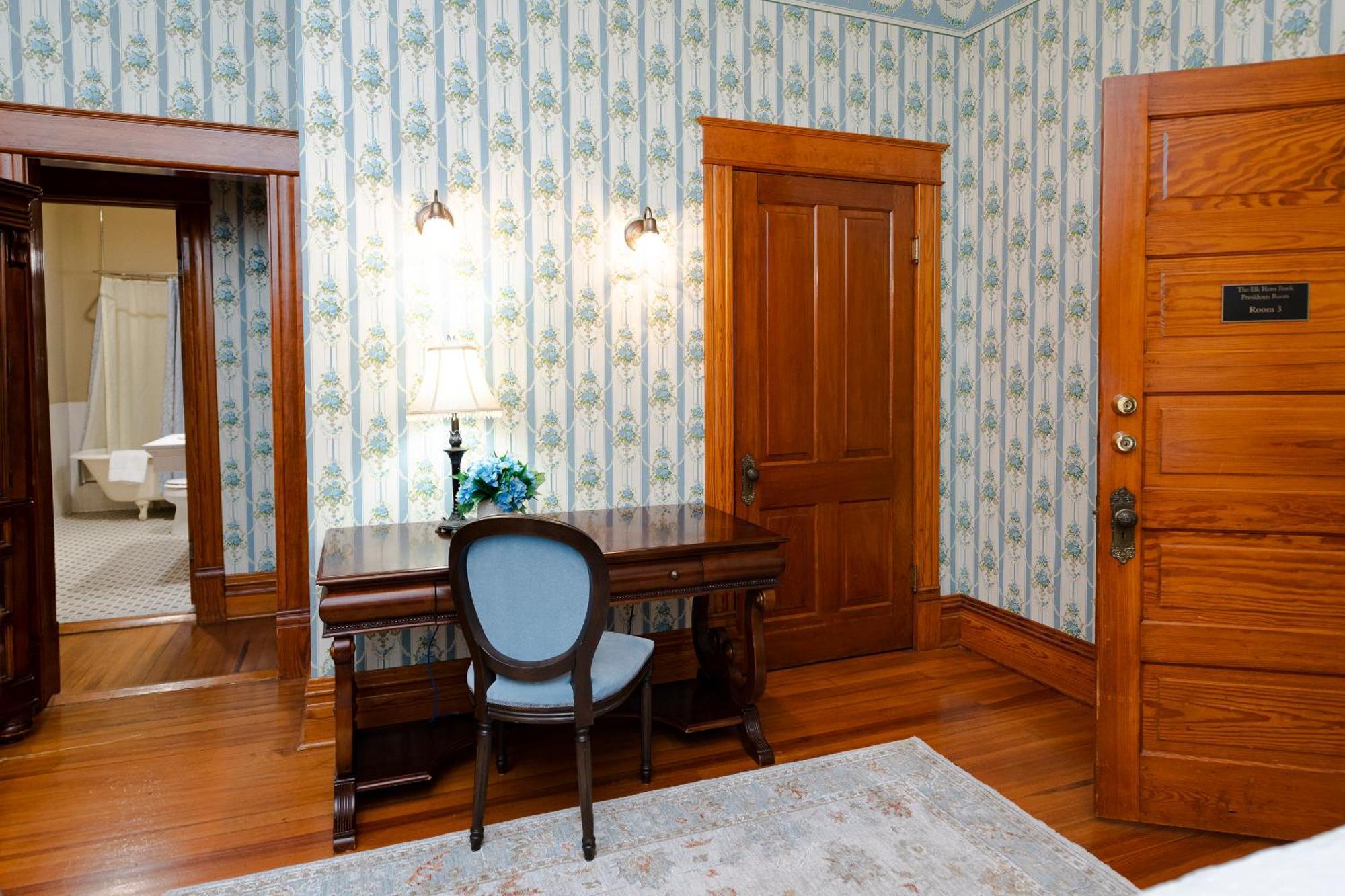 فندق Captain Henderson House أركدلفيا الغرفة الصورة