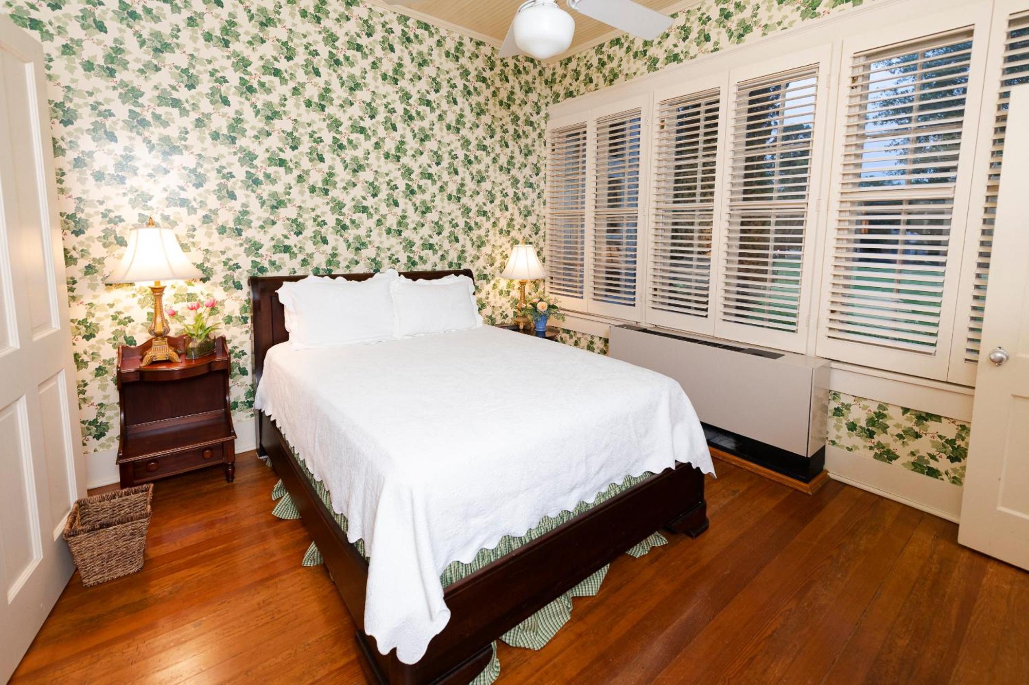 فندق Captain Henderson House أركدلفيا الغرفة الصورة